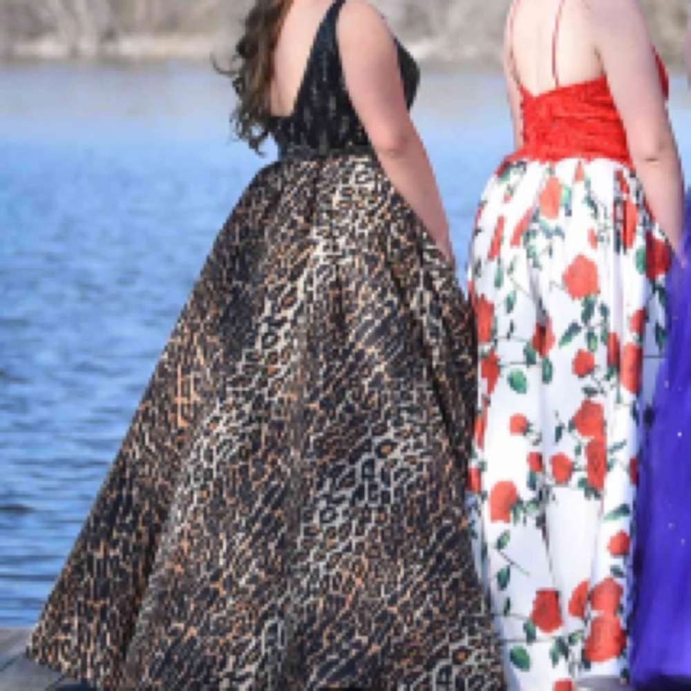 Leopard print Sherri hill prom dress